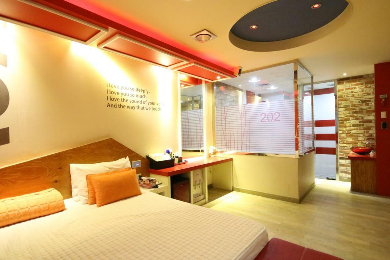 Dongrae Vov Hotel Ciudad Metropolitana de Ciudad Metropolitana de Busan Exterior foto